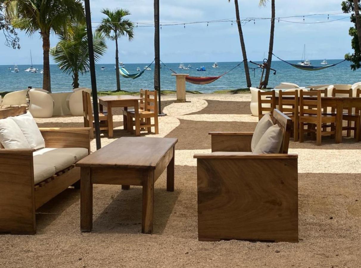 קוקו Cafe De Playa Beach Front Hotel מראה חיצוני תמונה