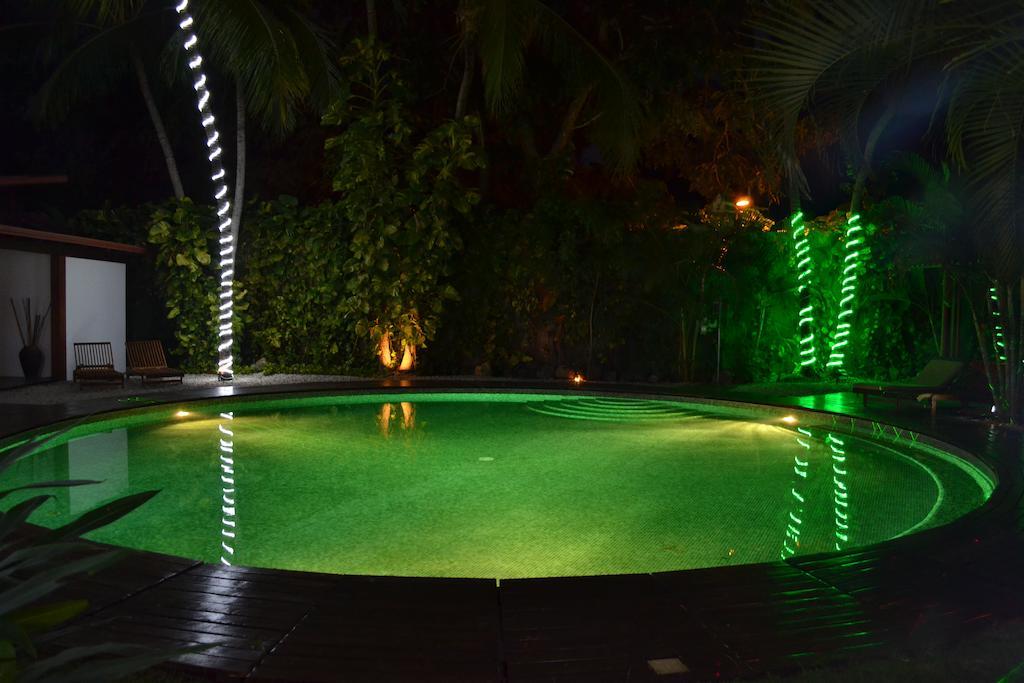 קוקו Cafe De Playa Beach Front Hotel מראה חיצוני תמונה